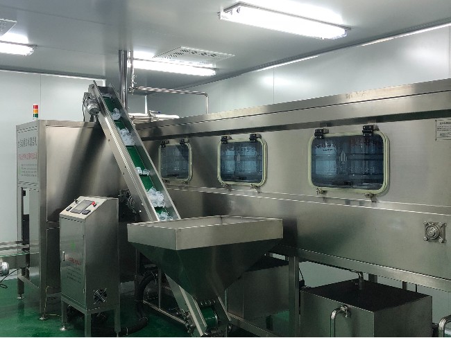 做桶裝水的設備需要投資多少 做桶裝水的設備需要投資多少